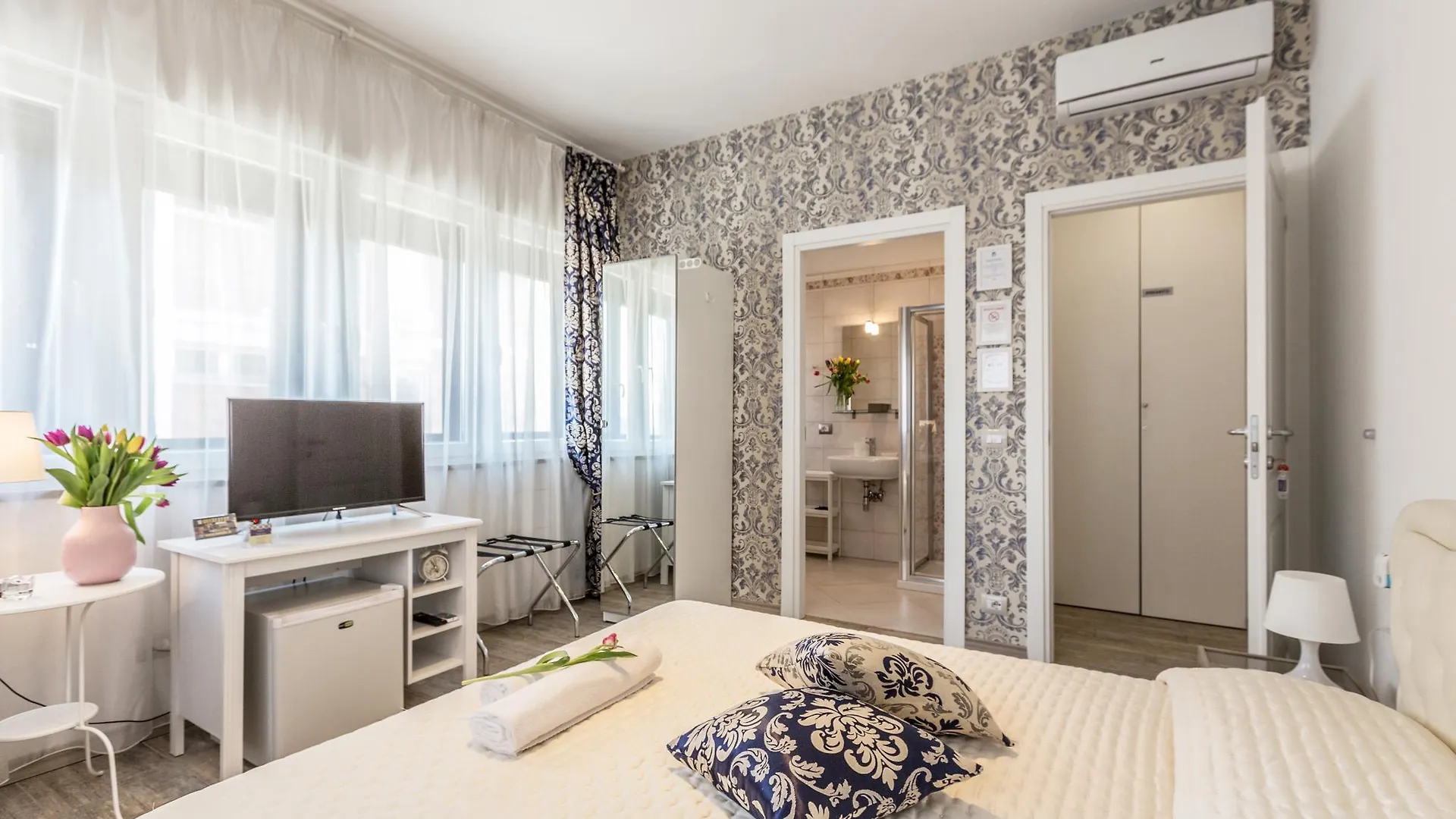 Orient Express City B&B Bologne Hotel