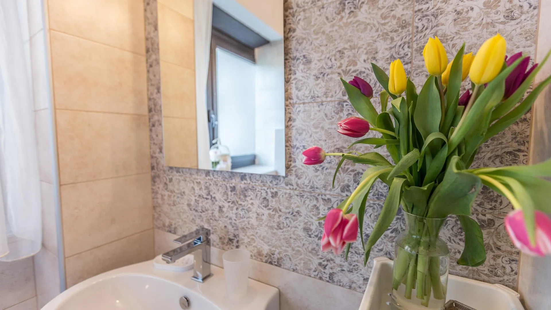 Orient Express City B&B Bologne Hotel
